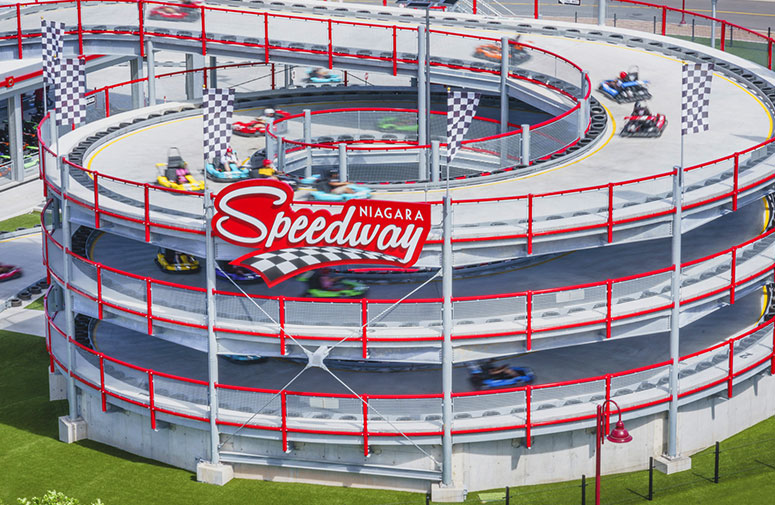 Niagara Speedway四层楼层螺旋桨斜坡